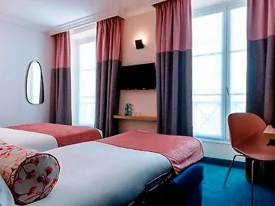 Opera Hotel 4*